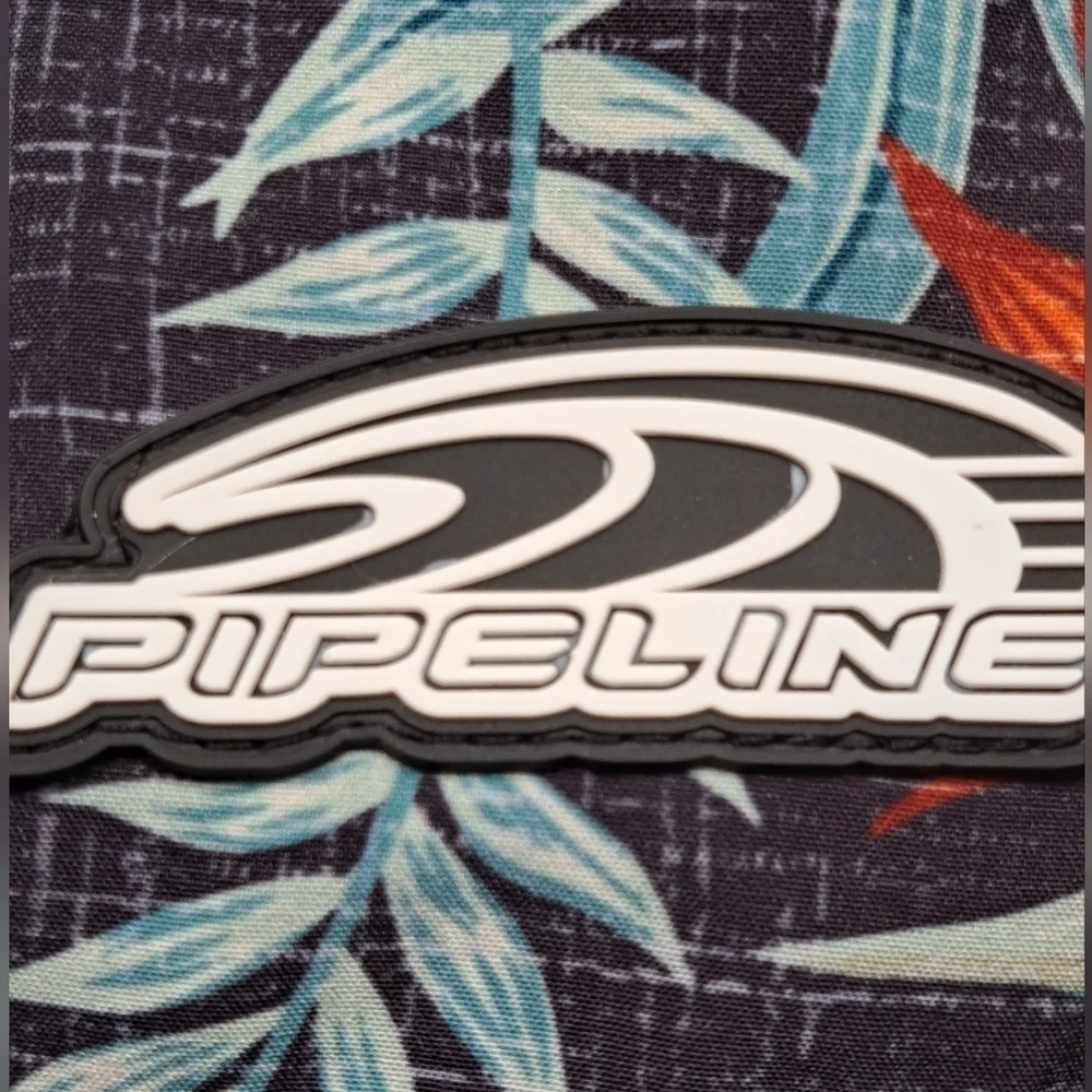 Pipeline Men's Hawaiian Print Swim Trunks   Size L